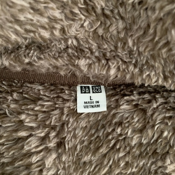 UNIQLO // fuzzy coat, women’s L - Picture 5 of 5